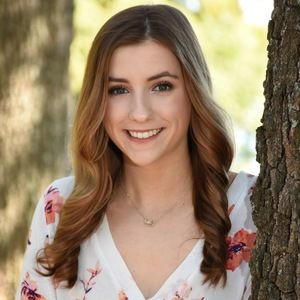 Meet your Posher, Kelli